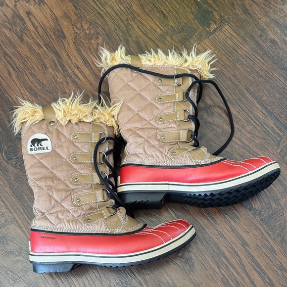 Sorel Women's Tan and Red Waterproof Winter Boots, Like New, Women’s Size 11 - Picture 3 of 14